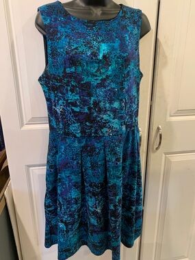 Sleeveless Teal and Navy Abstract Midi Dress